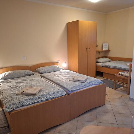 Rooms Pri Lovrizu Kobarid Exteriör bild
