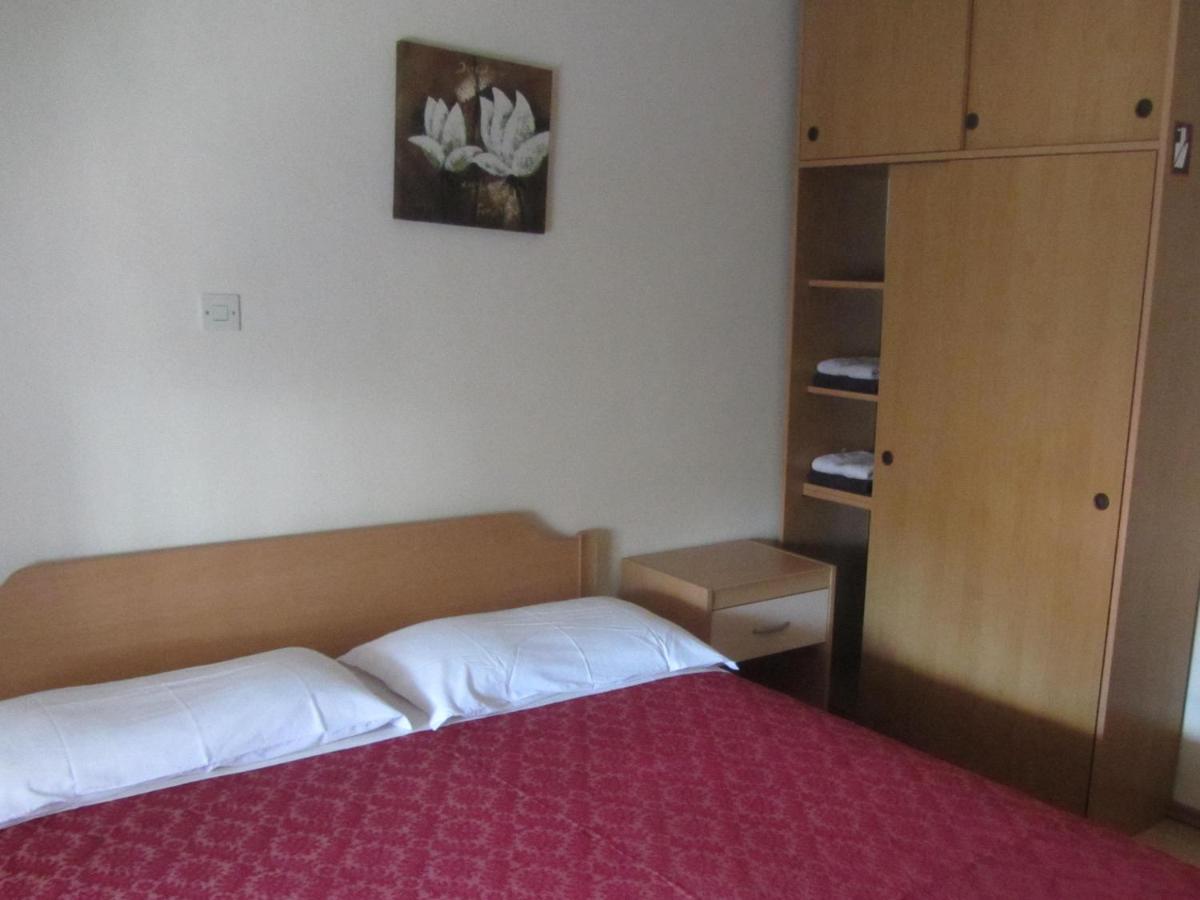 Rooms Pri Lovrizu Kobarid Exteriör bild
