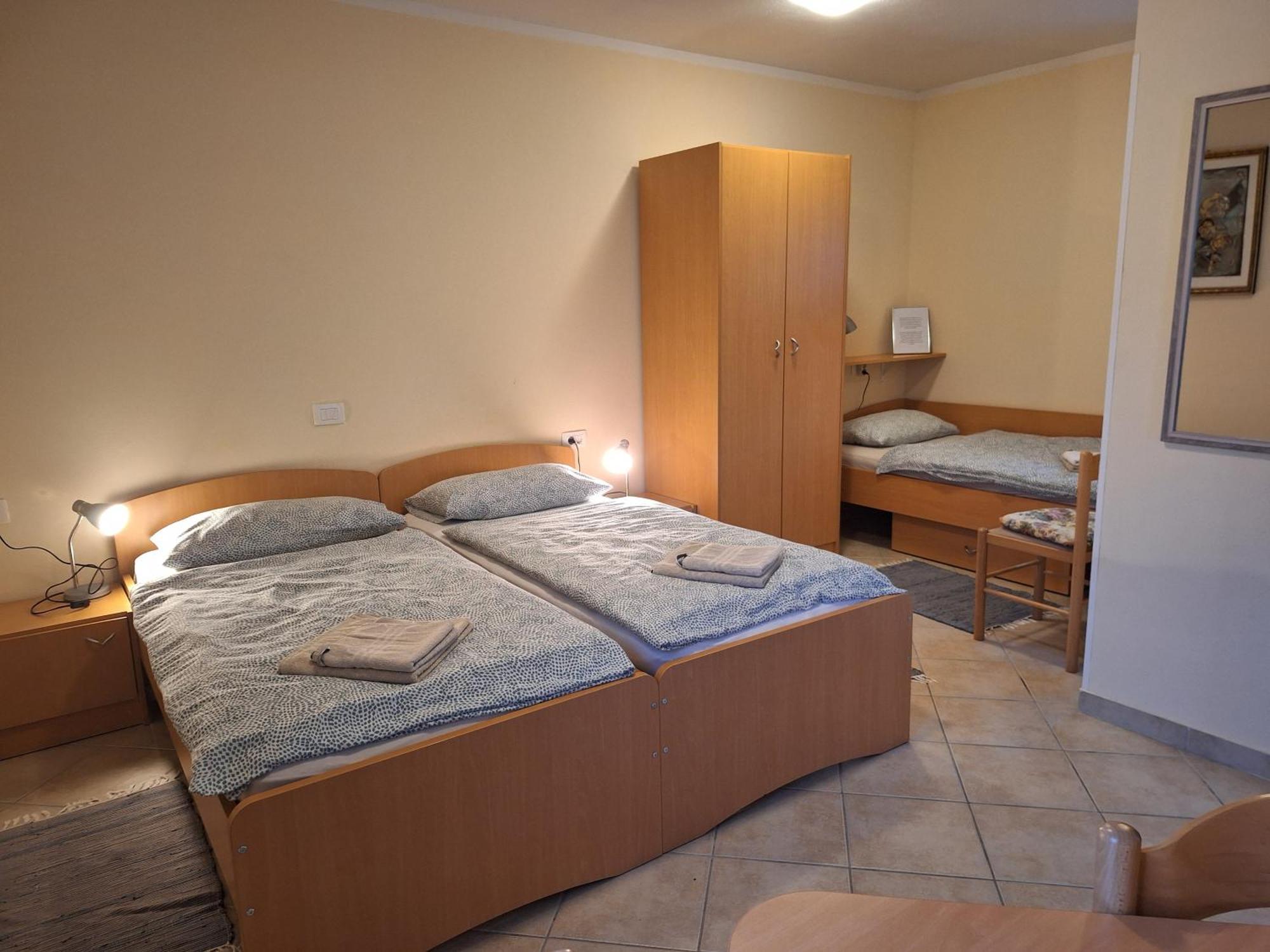 Rooms Pri Lovrizu Kobarid Exteriör bild