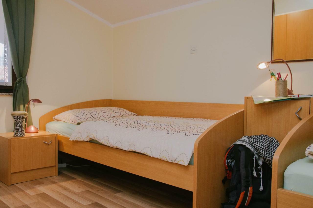 Rooms Pri Lovrizu Kobarid Exteriör bild